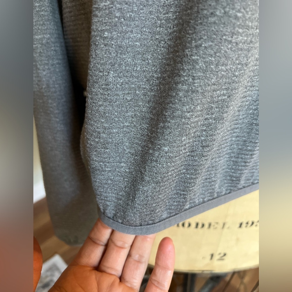 Merrell Pullover size medium - Picture 3 of 6
